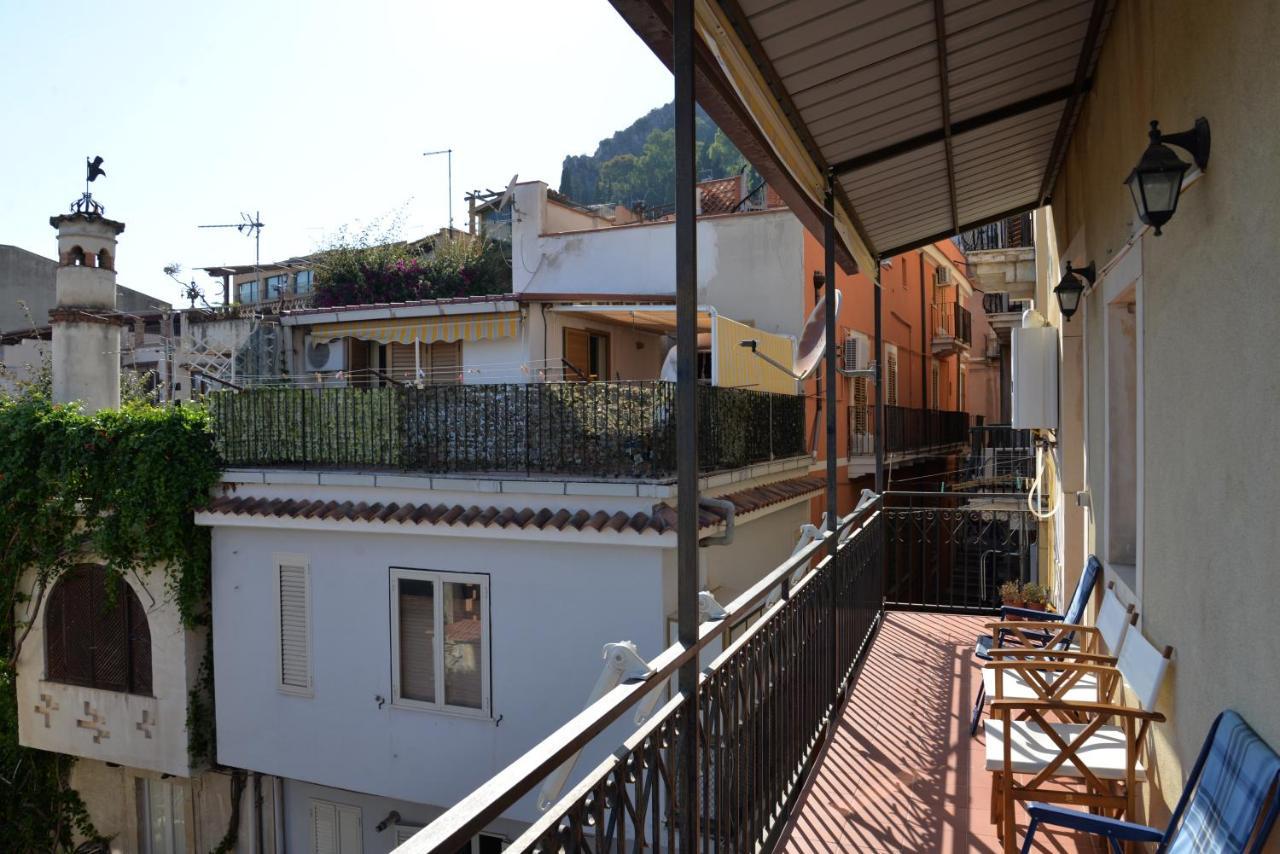 Casa Naumachie Relax In A Safe And Wonderful Place Taormina Kültér fotó